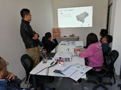 博萊特空壓機新品上市，睿寂行全員培訓中…