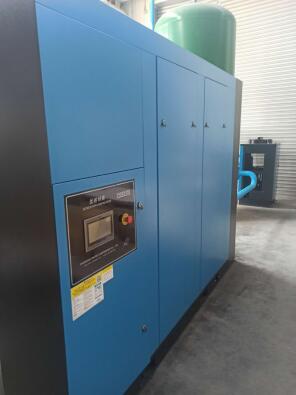 優耐特斯兩級壓縮空壓機